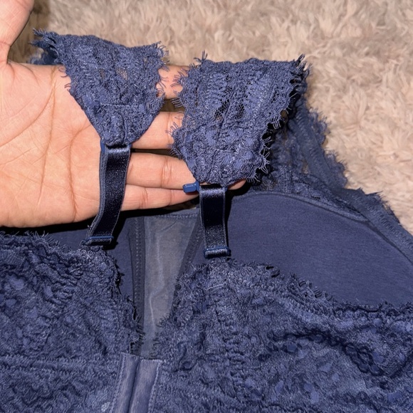 aerie Lace Bralette in Blue plunge style - Picture 6 of 6